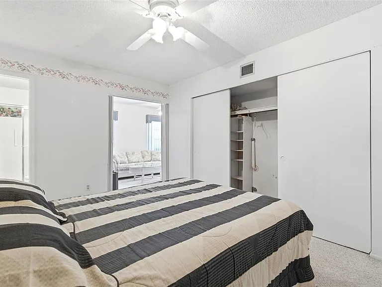 2386 Sumatran Way #14 — Photo 16
