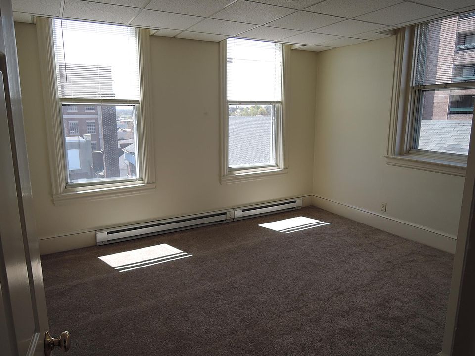Bedroom #1