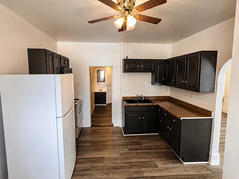 232 Wilson St #1 — Photo 8