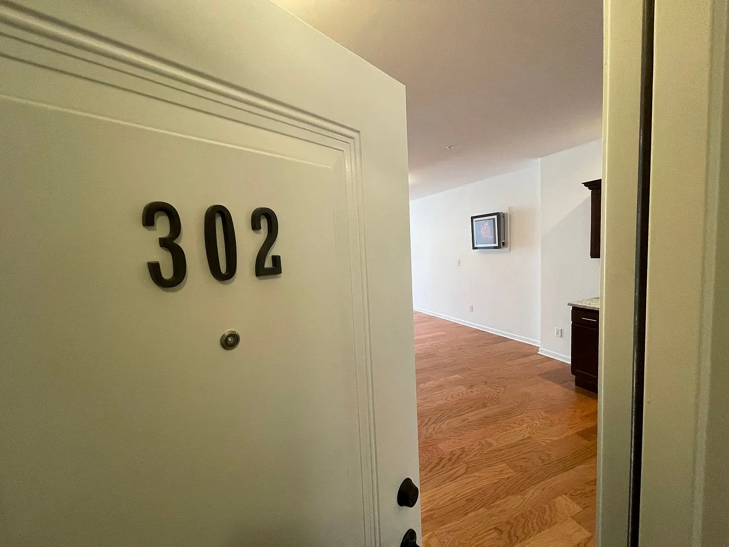 99 Pine Street — Photo 1
