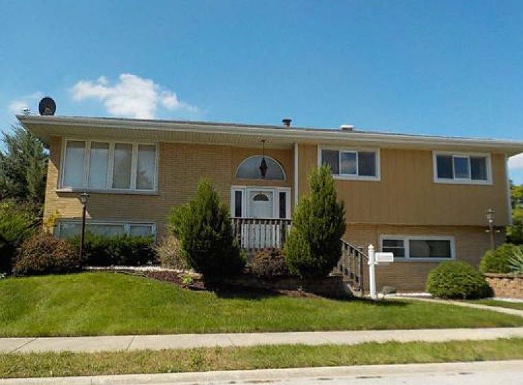 1st image of 16840 Parkside Ave