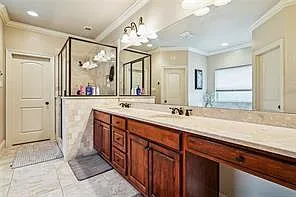 4 bed, 3.0 bath, 2510 sqft, $2,900 — Photo 3