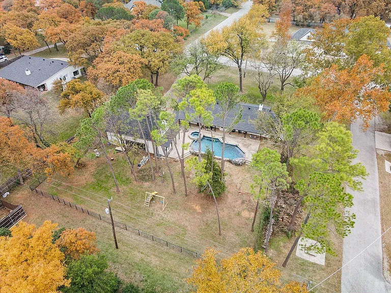 1201 Melissa Dr — Photo 51