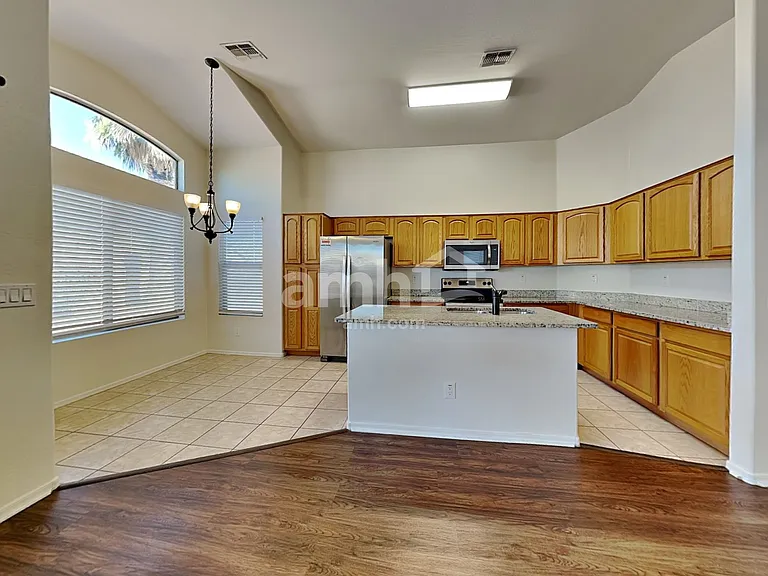 13830 W Keim Dr — Photo 5