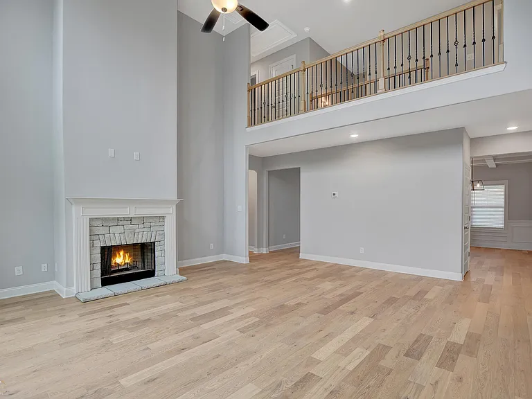 395 Chasewood Ln — Photo 10