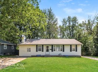 10119 Hillcrest Rd, Kansas City, MO 64134