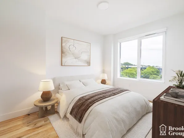 2258 Fulton Street image 4 of 24