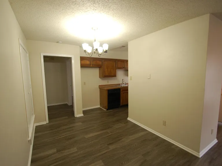 2238 Seville Ct #2238 — Photo 9