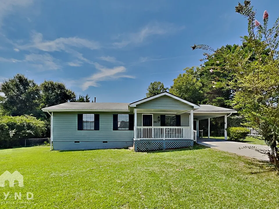 3977 Lenora Church Rd
