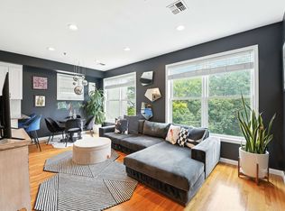 323 Jackson St APT 502, Hoboken, NJ 07030