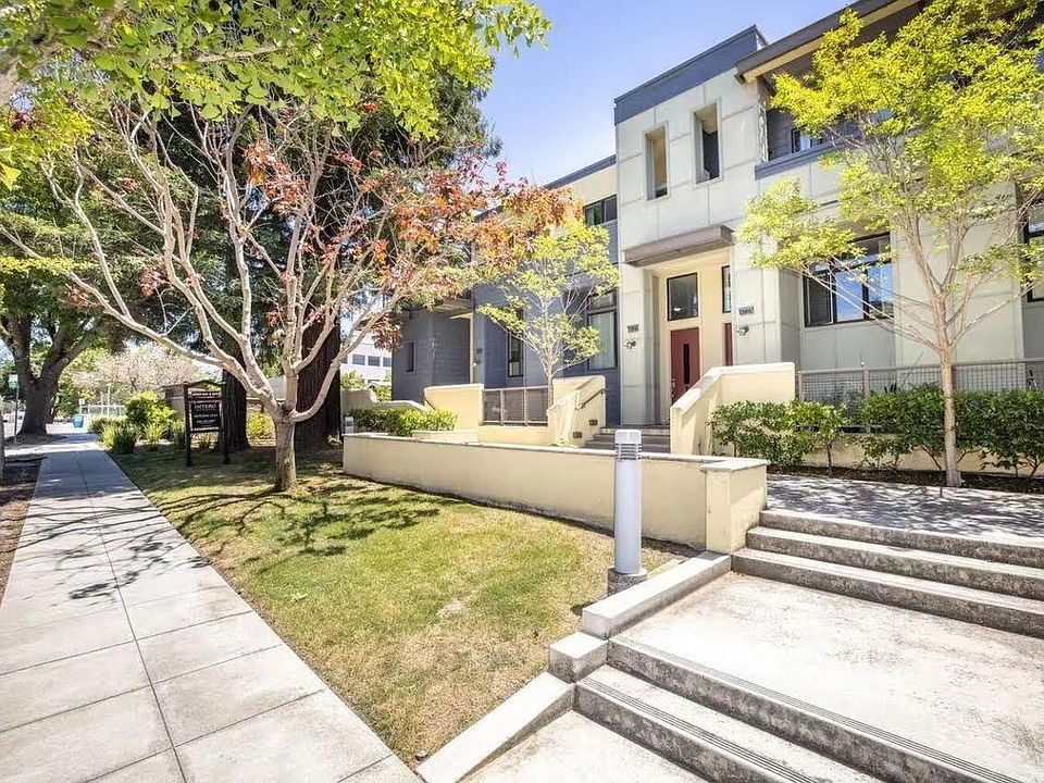 1st image of 3701 Heron Way
