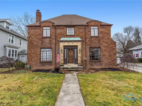 733 N Main St, Fostoria, OH 44830