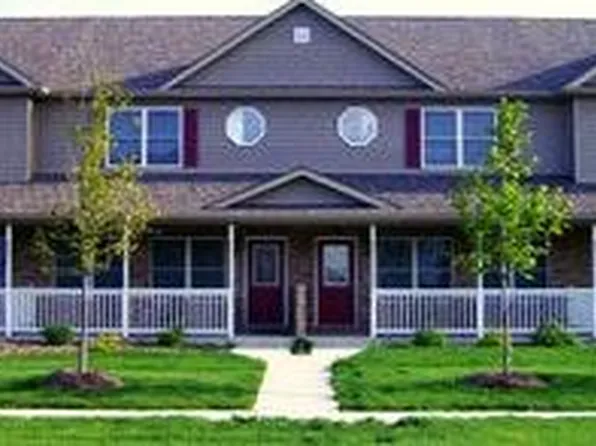 280 Bent Grass Cir, Dekalb, IL 60115
