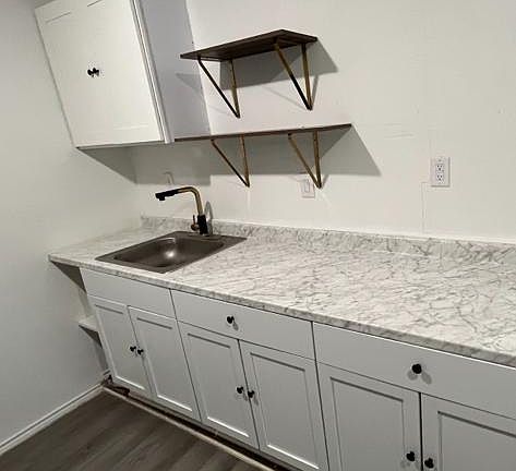 5th image of 138 Avant Ave #2