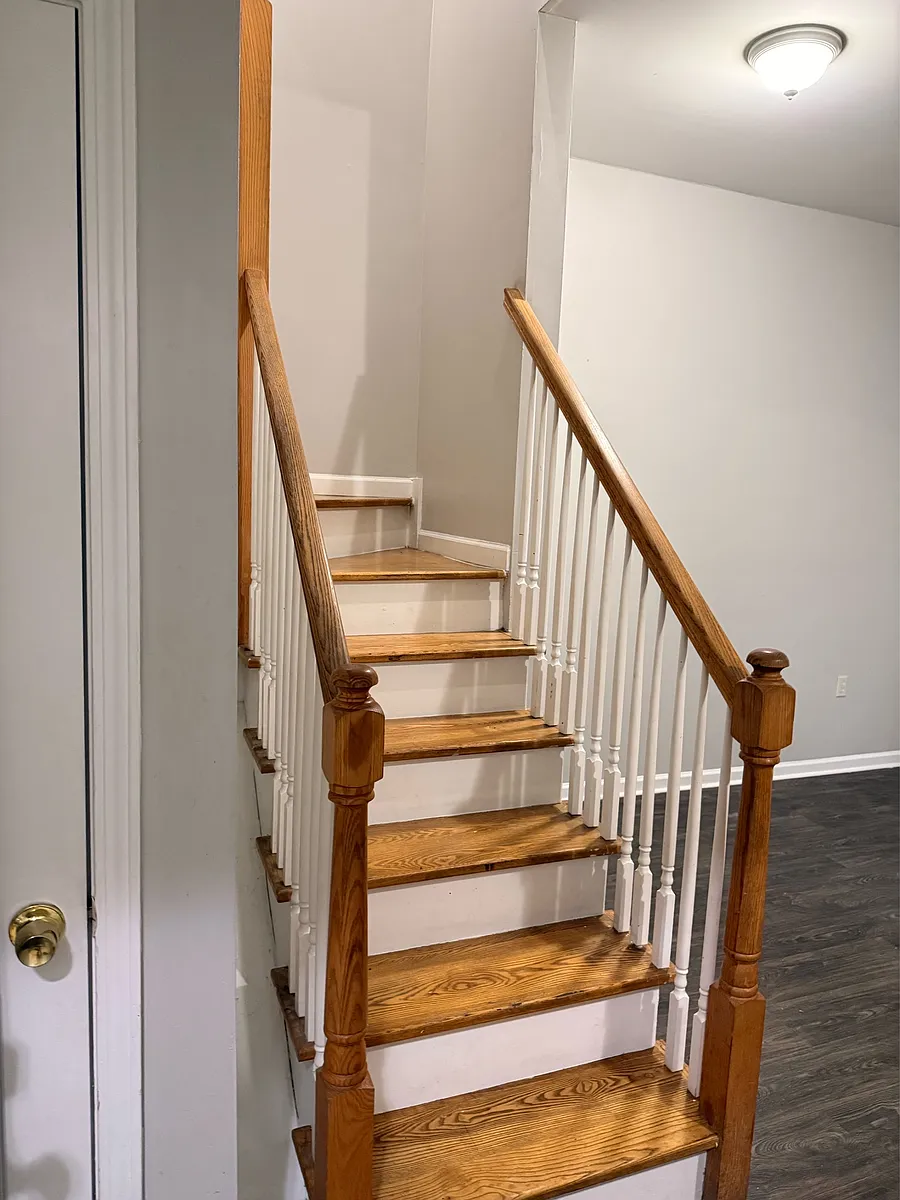 Photo 2 of 9 - 588-612 E Main St #598-D - Bridgeport, CT Building Photo - 588-612 E Main St #598-D