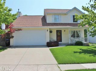 1209 Bancroft Dr, Bloomington, IL