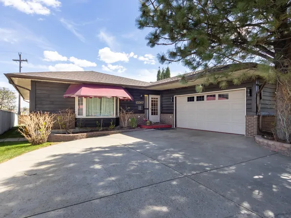 12307 54th St NW, Edmonton, AB T5W 3N7