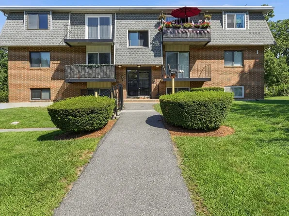 176 Maple Ave APT 1-36, Rutland, MA 01543