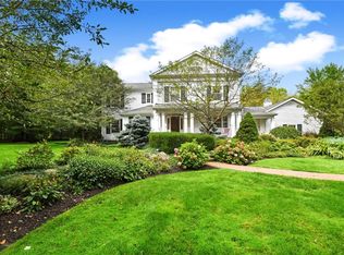 1230 W Hill Dr, Gates Mills, OH 44040