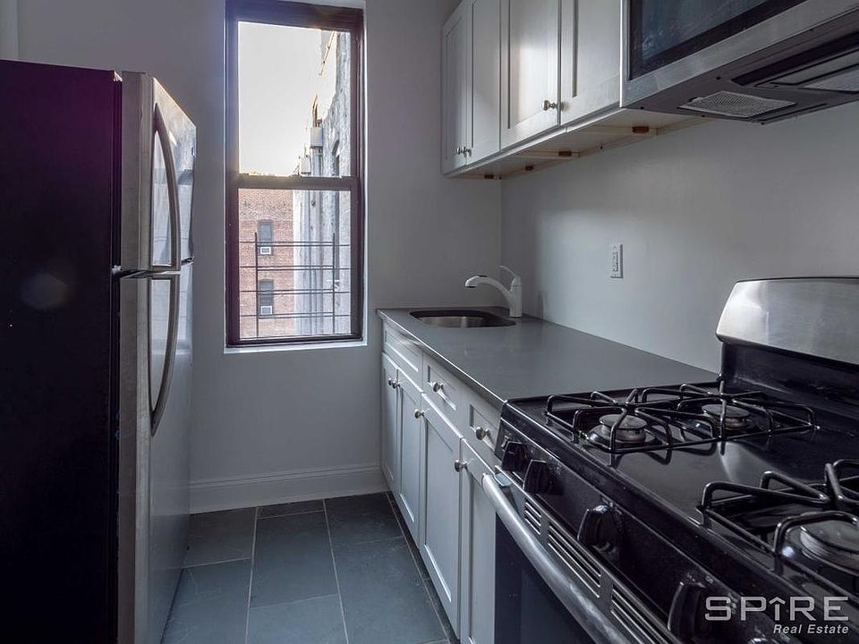 1st image of 7 Woodruff Ave APT D2