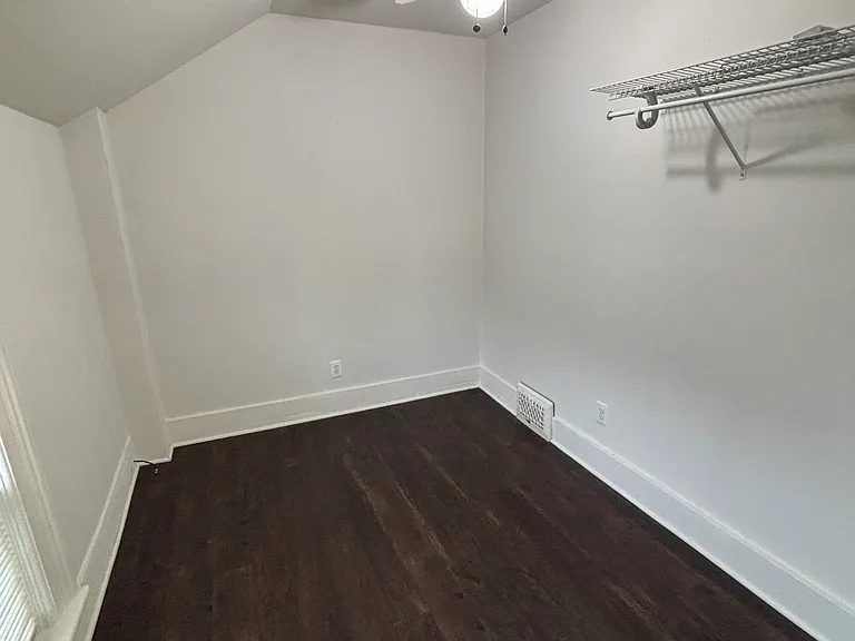 1914 Stone St #2 — Photo 12