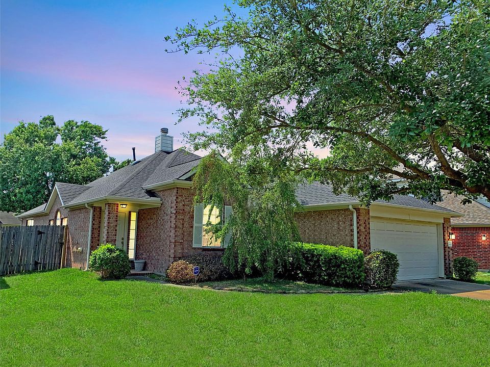 11803 Keswick Pines Ln, Houston, TX 77066 Zillow