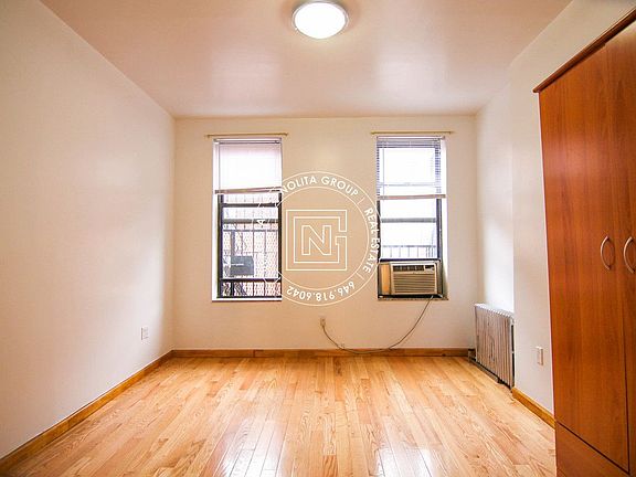 2nd image of 146 Forsyth St APT 1B