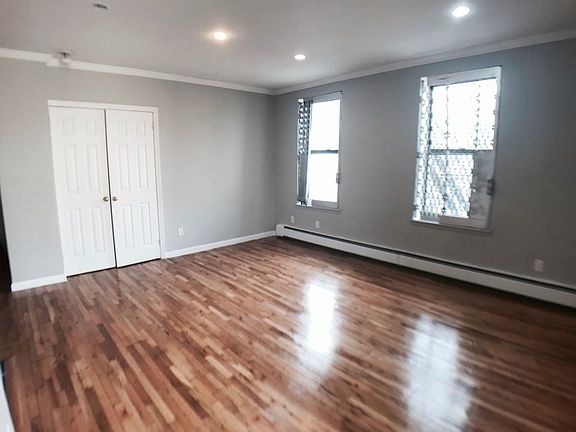 5th image of 211 W 146th St APT 5O