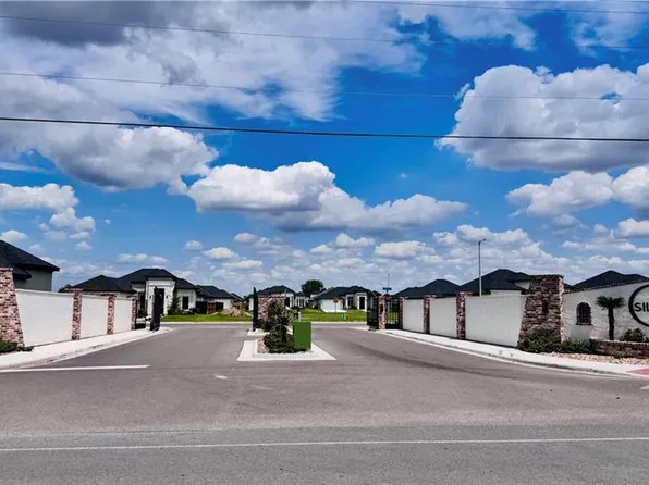 8031 N 51st St, McAllen, TX 78504