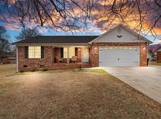 155 Sundial Dr, Lexington, NC 27295