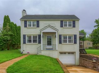 2016 Sunnydale Rd, Pittsburgh, PA 15243