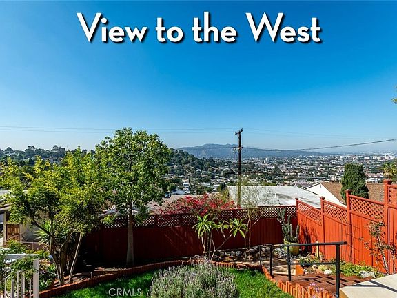 3rd image of 1404 Corona Dr