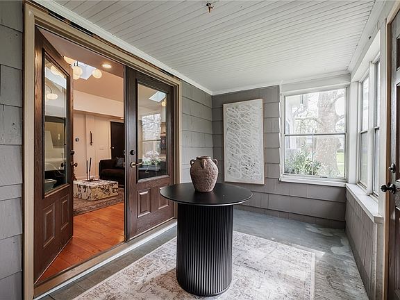 5th image of 1936 Penfield Rd