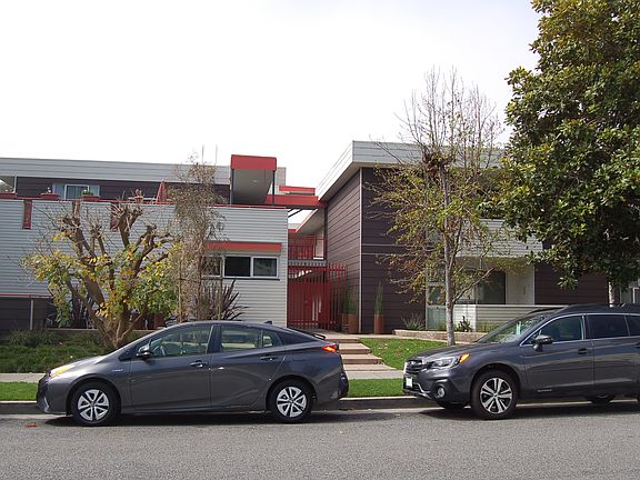 3rd image of 1660 Ocean Ave #104