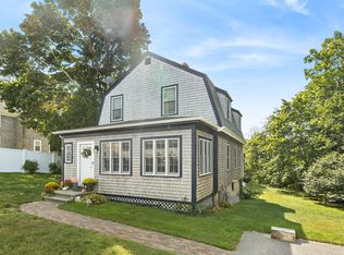 10 Cotuit Rd, Bourne, MA 02532