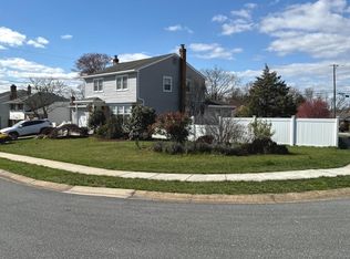 2114 Lynch Dr #2114, Wilmington, DE 19808