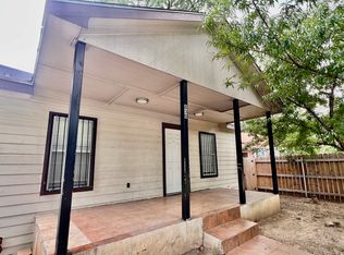 830 E 10th St #A, Dallas, TX 75203