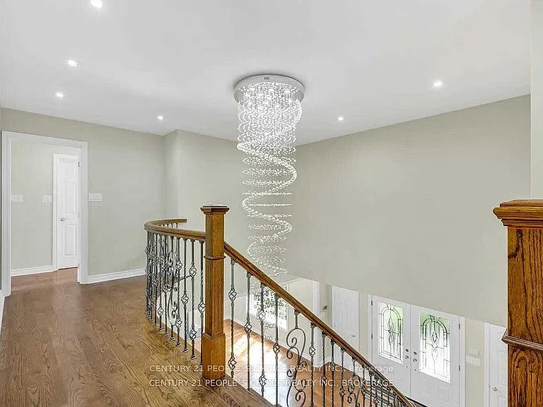 3242 Shelburne Pl — Photo 19