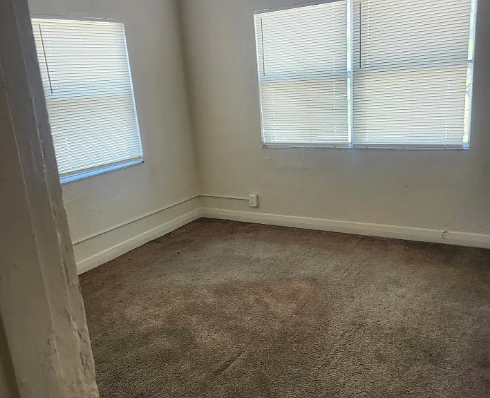 415 E Floribraska Ave #B — Photo 6