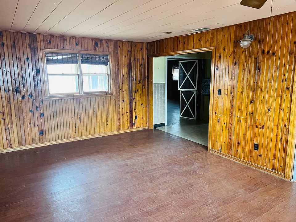 1601 Smith St, Littlefield, TX 79339 Zillow