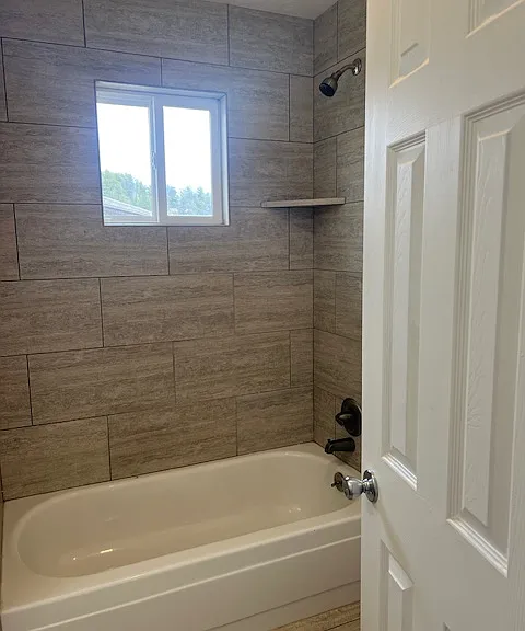 39 Linn Rd — Photo 8
