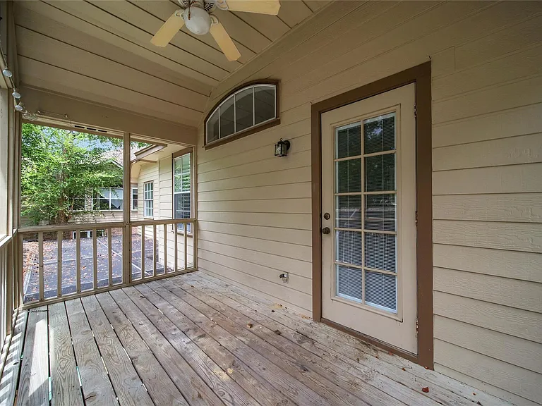 7 Churchdale Pl — Photo 33
