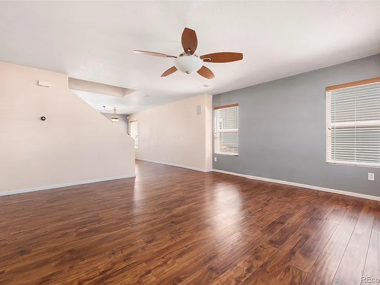1808 Quartz St — Photo 3