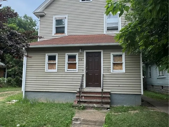 24 Oscar St, Rochester, NY 14621