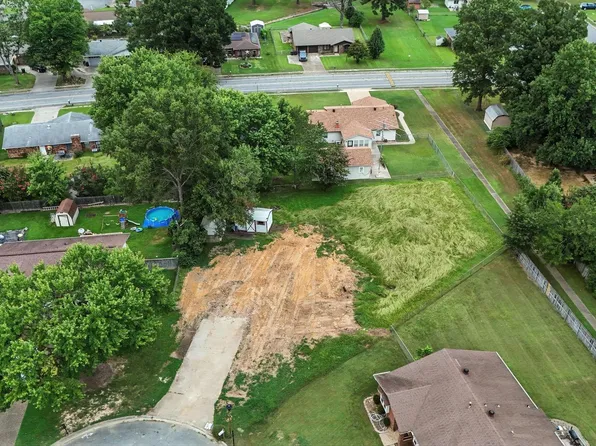 109 Essex Cv, Jacksonville, AR 72076