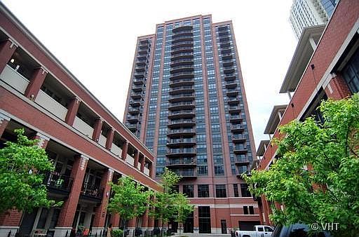 1st image of 330 N Jefferson St APT 2007