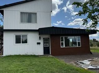 9513 108th Ave #1A, Grande Prairie, AB T8V 1N1