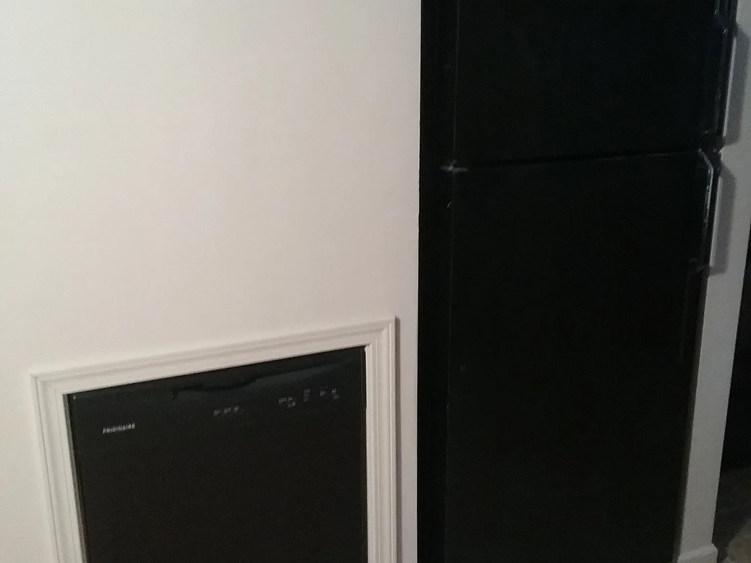 1 bed, 1.5 bath, 850 sqft, $875 — Photo 3