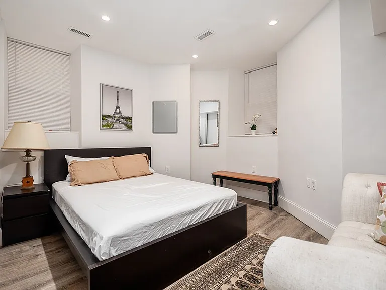 2 Buckley Ave #1A — Photo 6