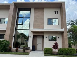 7469 Brooklyn Dr, Kissimmee, FL 34747